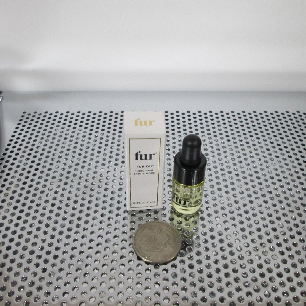 Fur for skin Oil for pubic hair,skin&more Mini, 3ml Great oil for Men too!